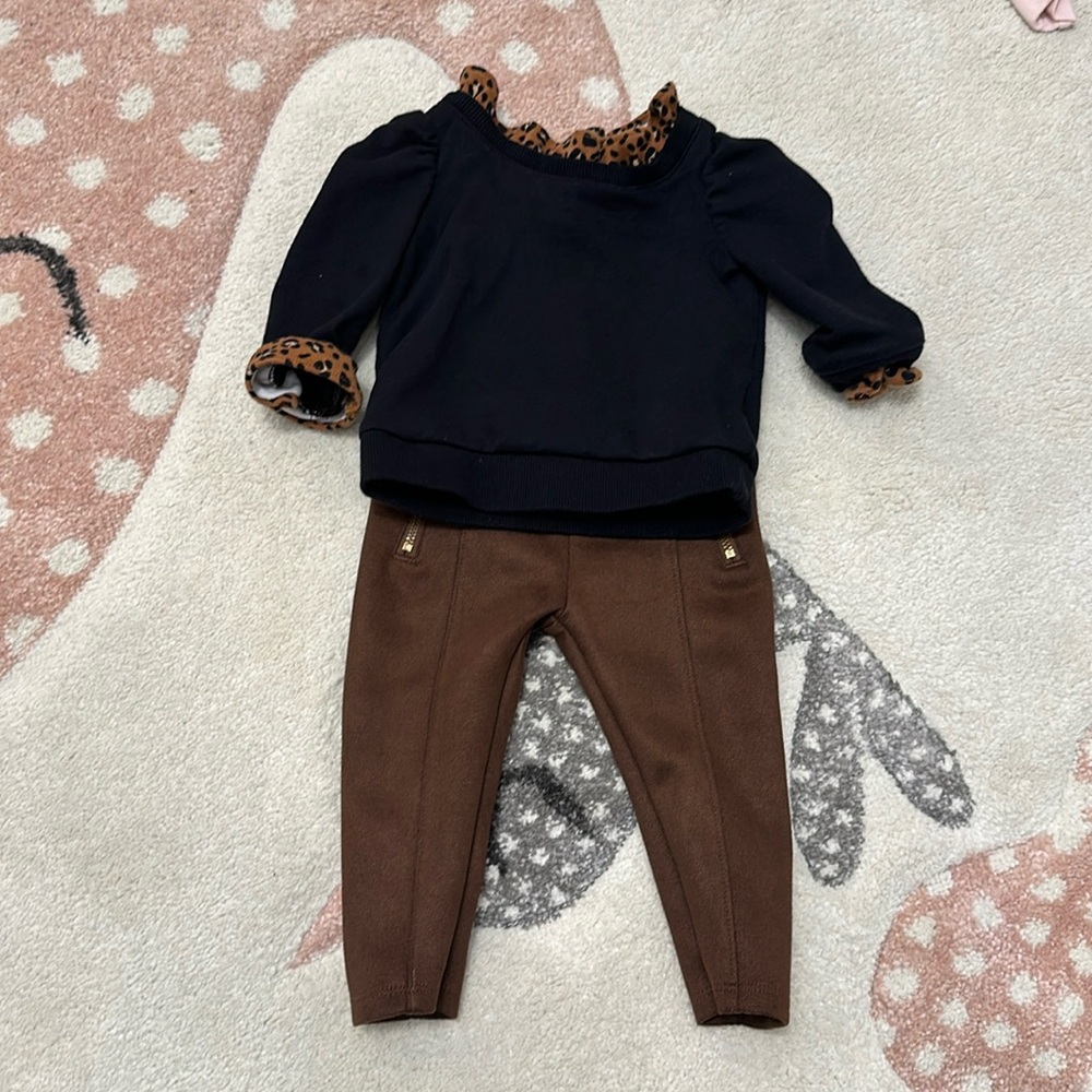 Cheetah top with suede pants 6-12 month